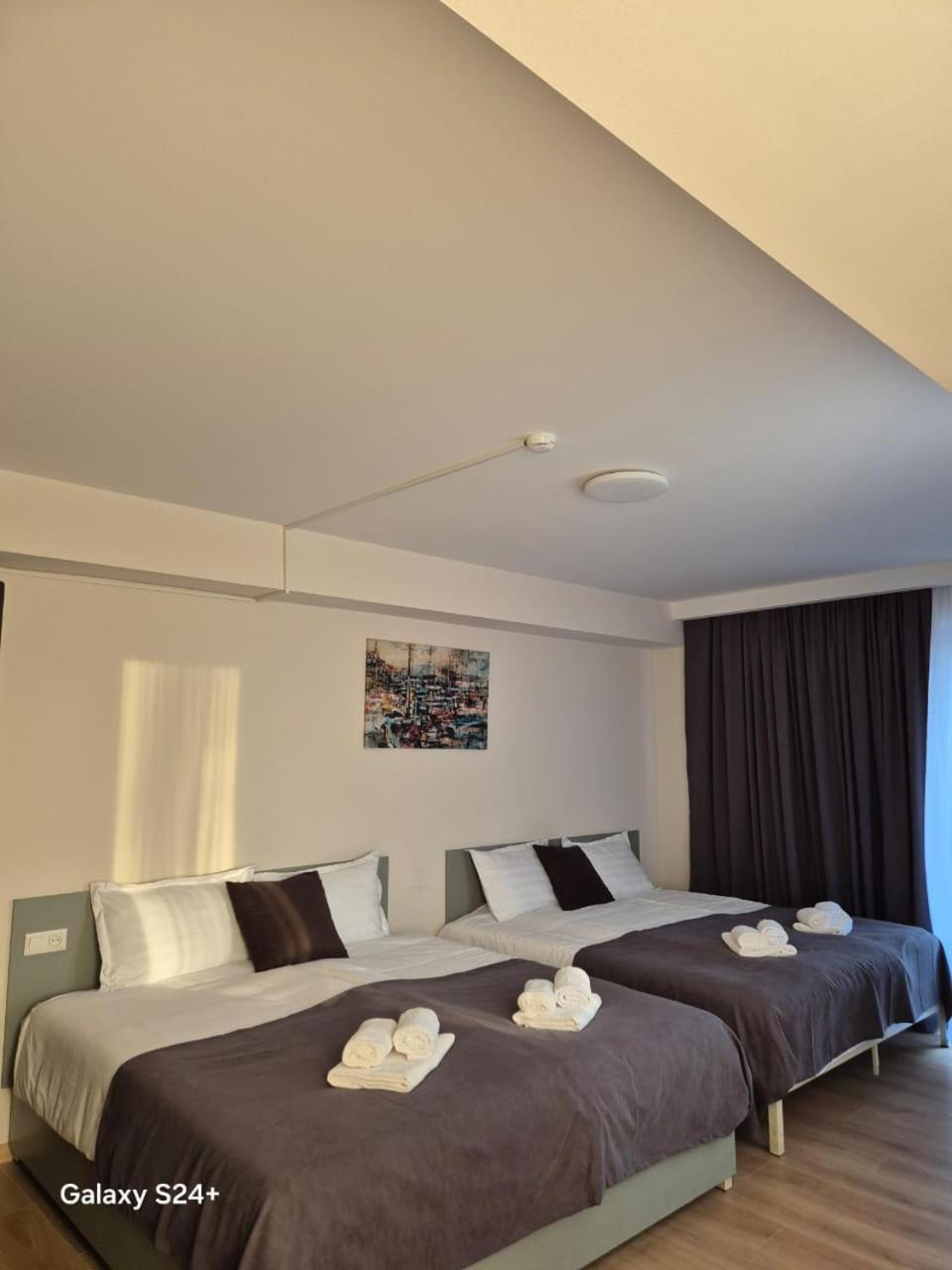 Hotel Asa Tbilisi Esterno foto